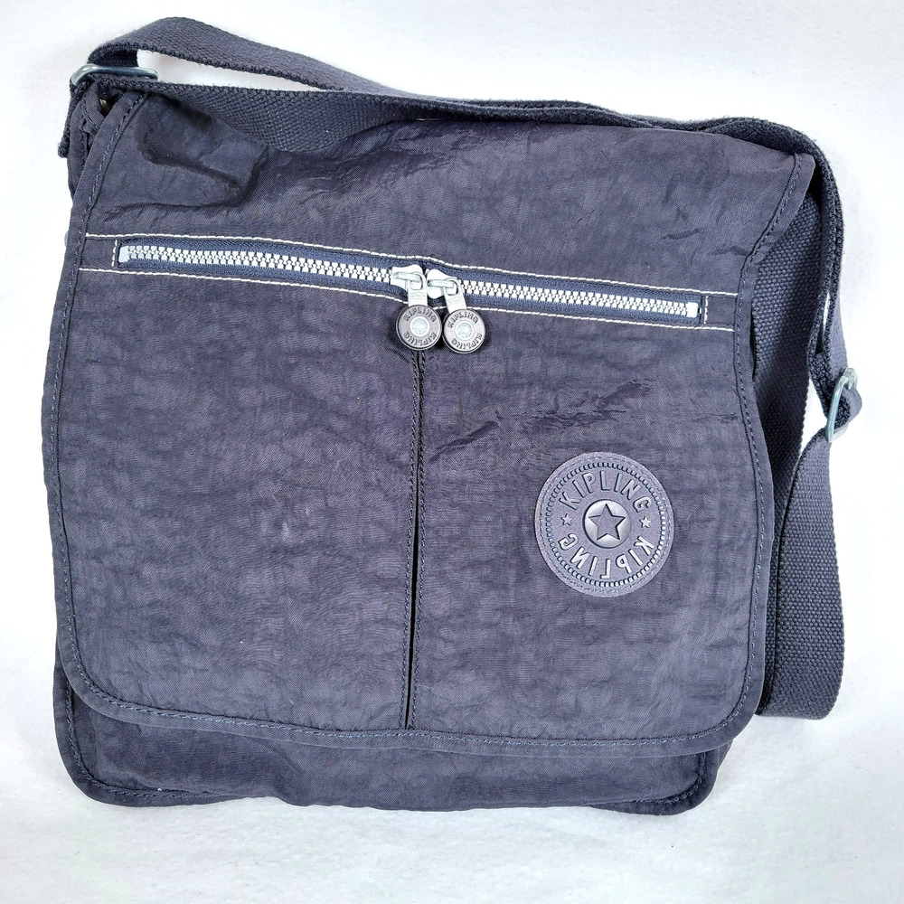 Kipling Womens Messenger Bag Black Adjustable Crossbody Strap Lined Pockets Y2K